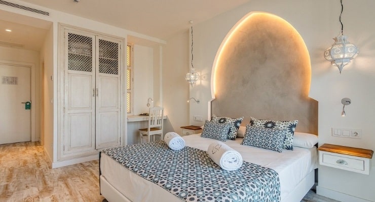 Chambre de style morocaine à l'hôtel Spa residencia Puerto