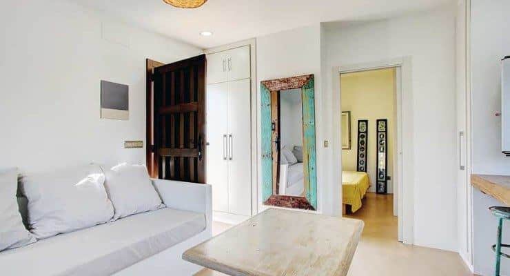 Cuisine americaine et chambre séparée en bungalow à Tarifa